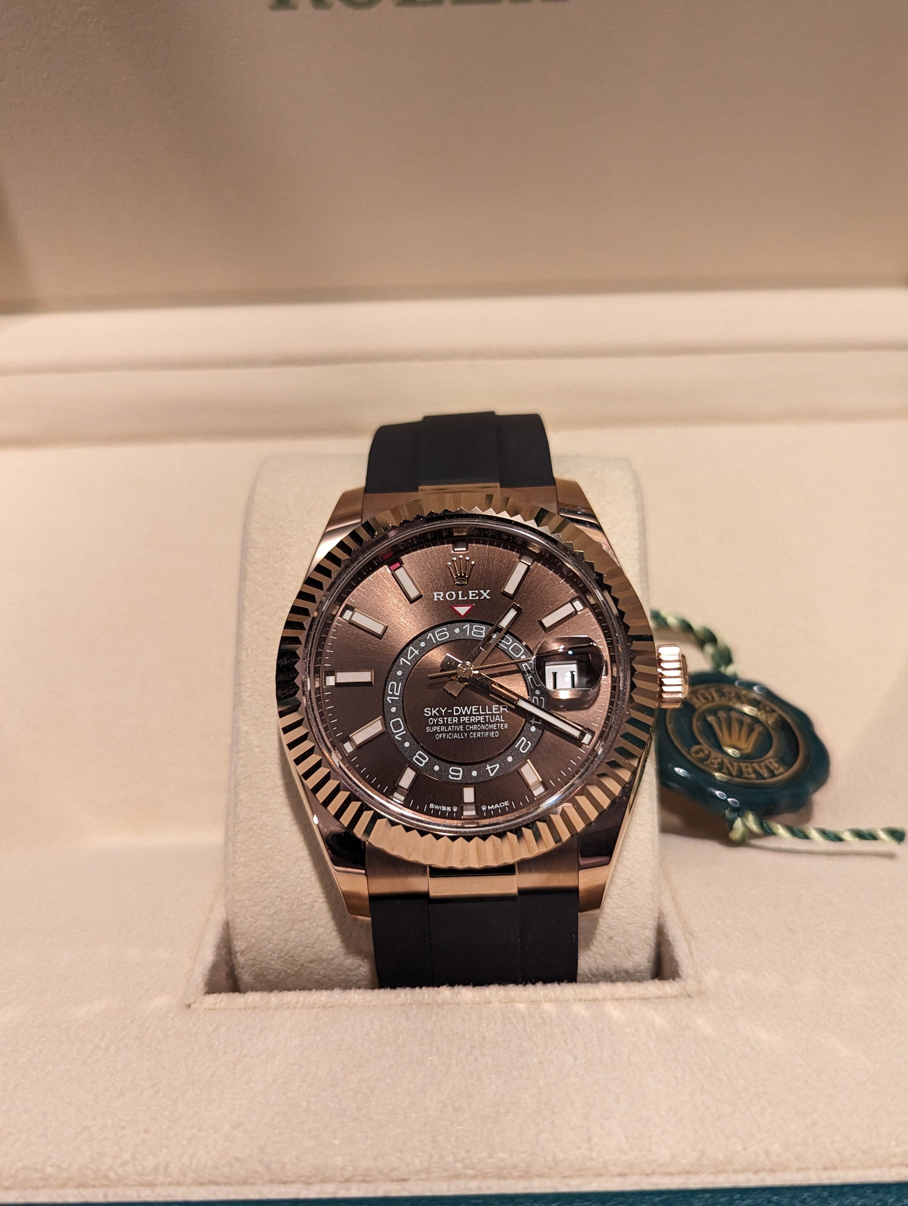Rolex Sky-Dweller Rose gold Chocolate Dial