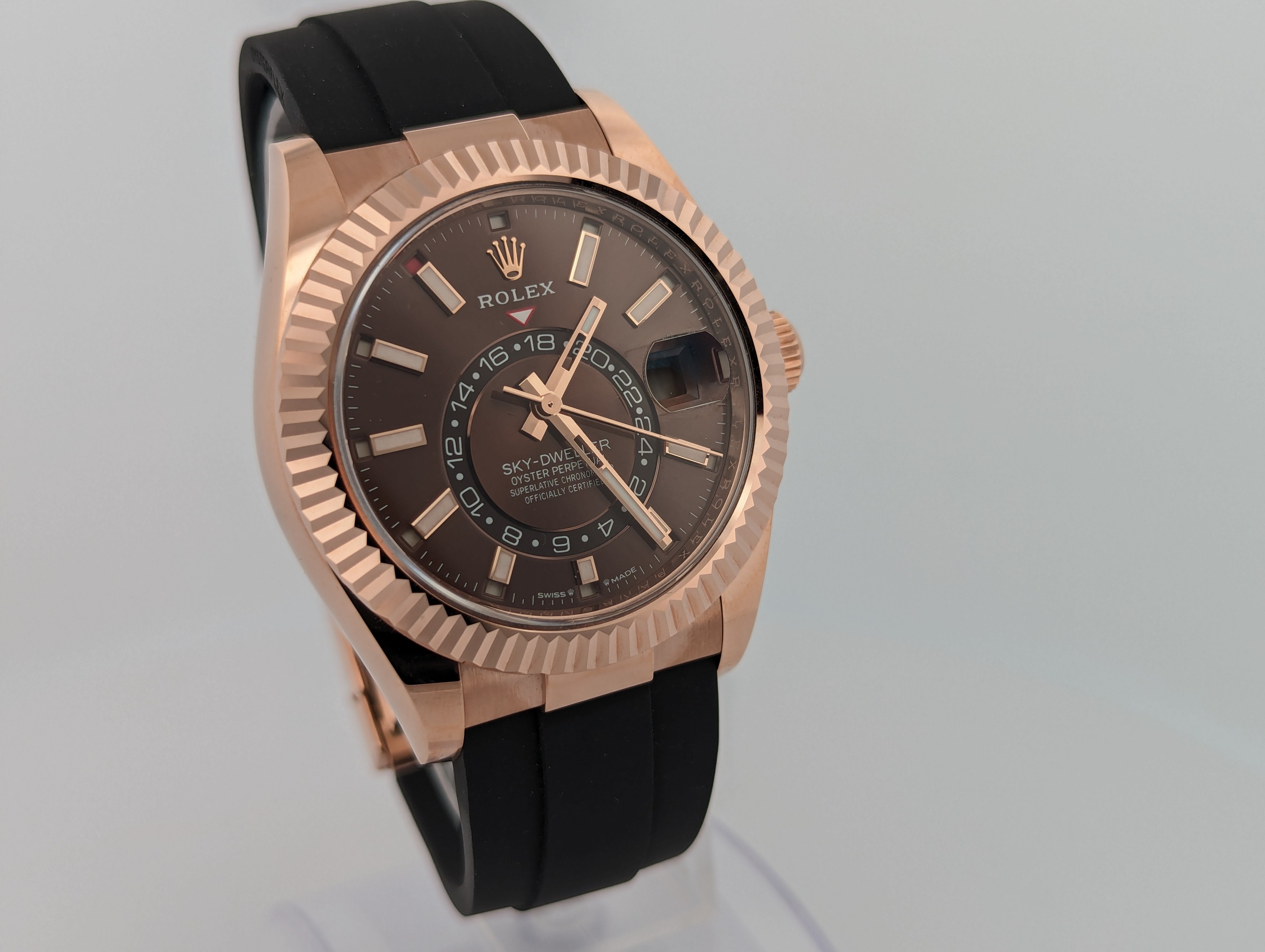 Rolex Sky-Dweller Rose gold Chocolate Dial