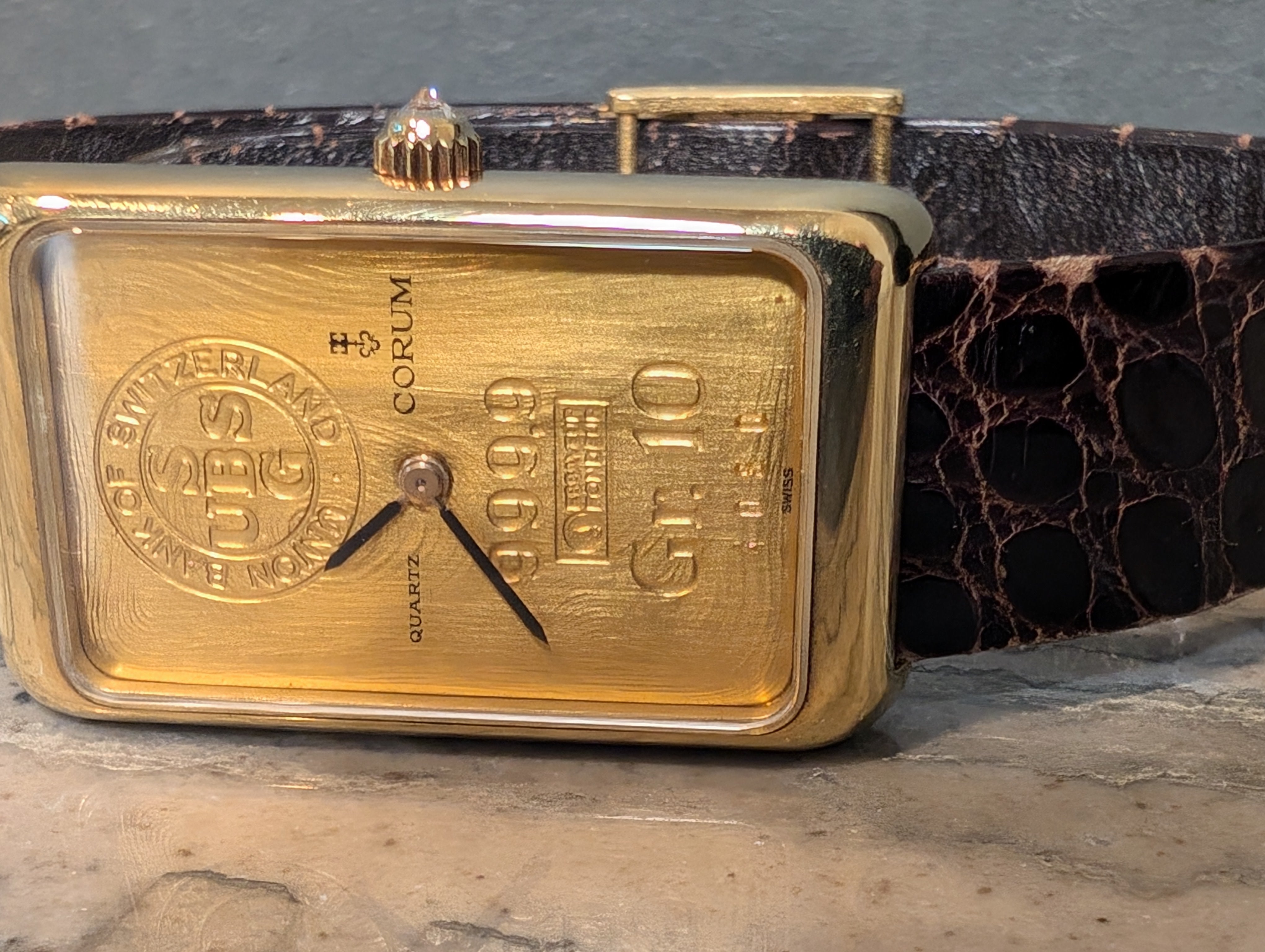 Corum 18K Yellow Gold 10 Gram Gold Ingot Dial Quartz Dress Watch Original Buckle