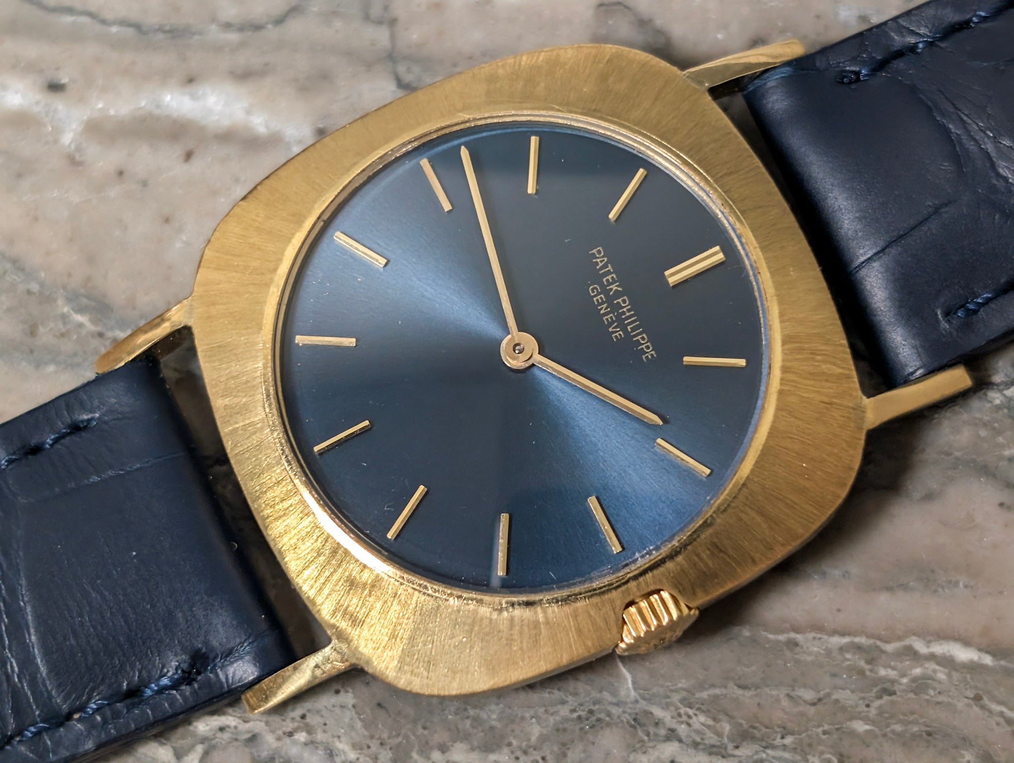 Patek Philippe 3543 Vintage Sunburst Blue Dial Box