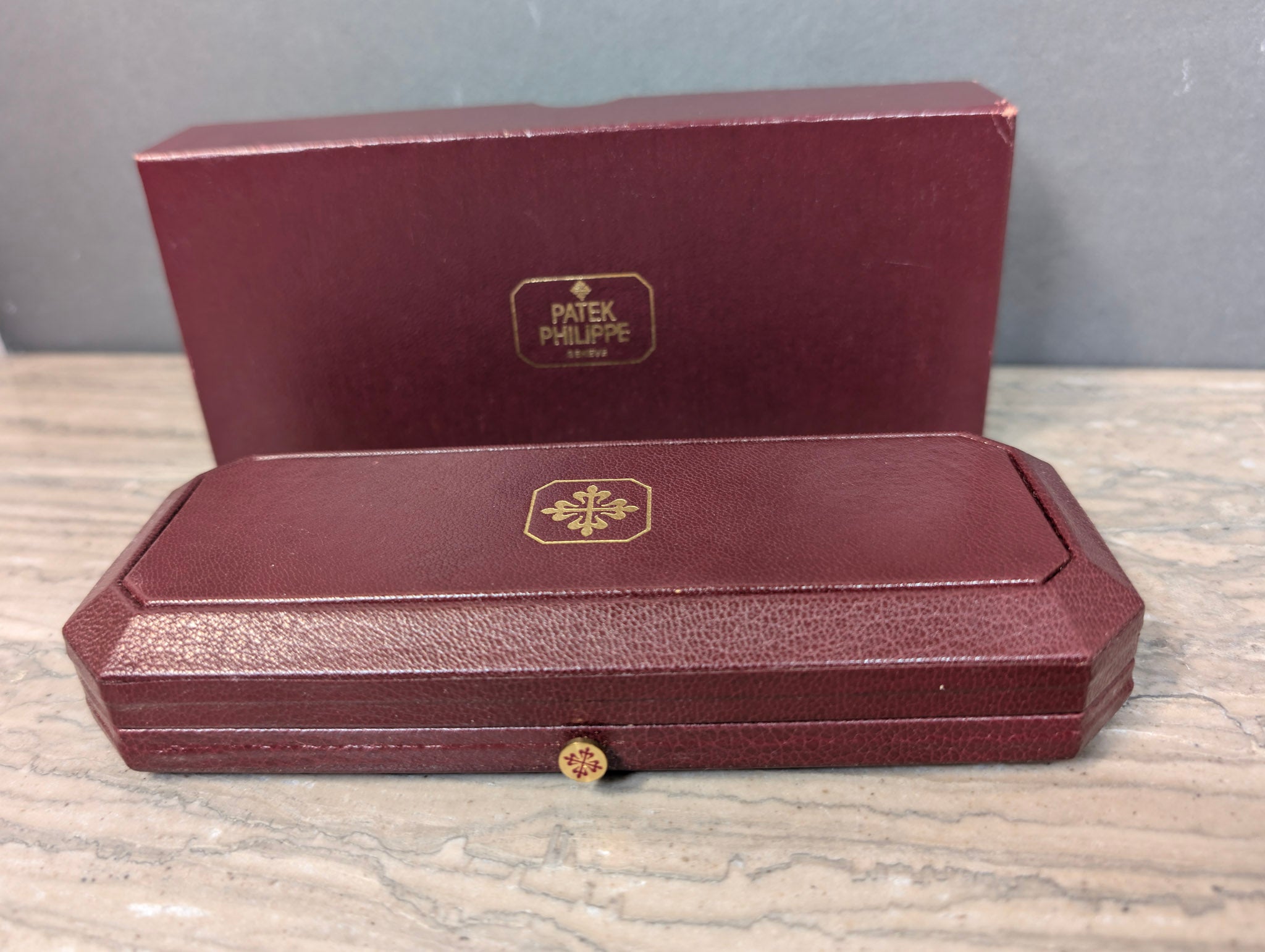 Patek Philippe 3543 Vintage Sunburst Blue Dial Box