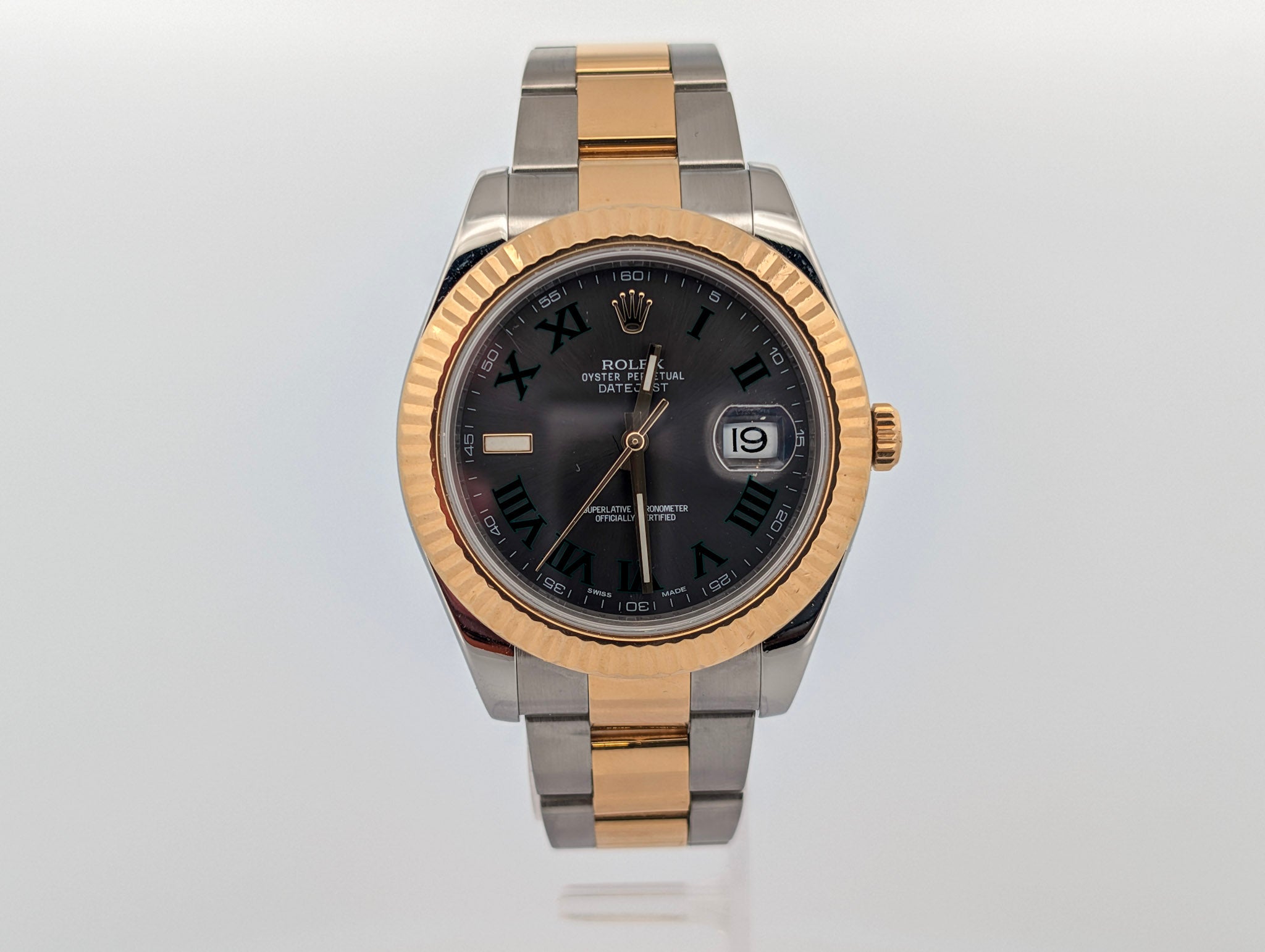 Rolex Datejust Two Tone Wimbledon 116333 Watch Recently serviced
