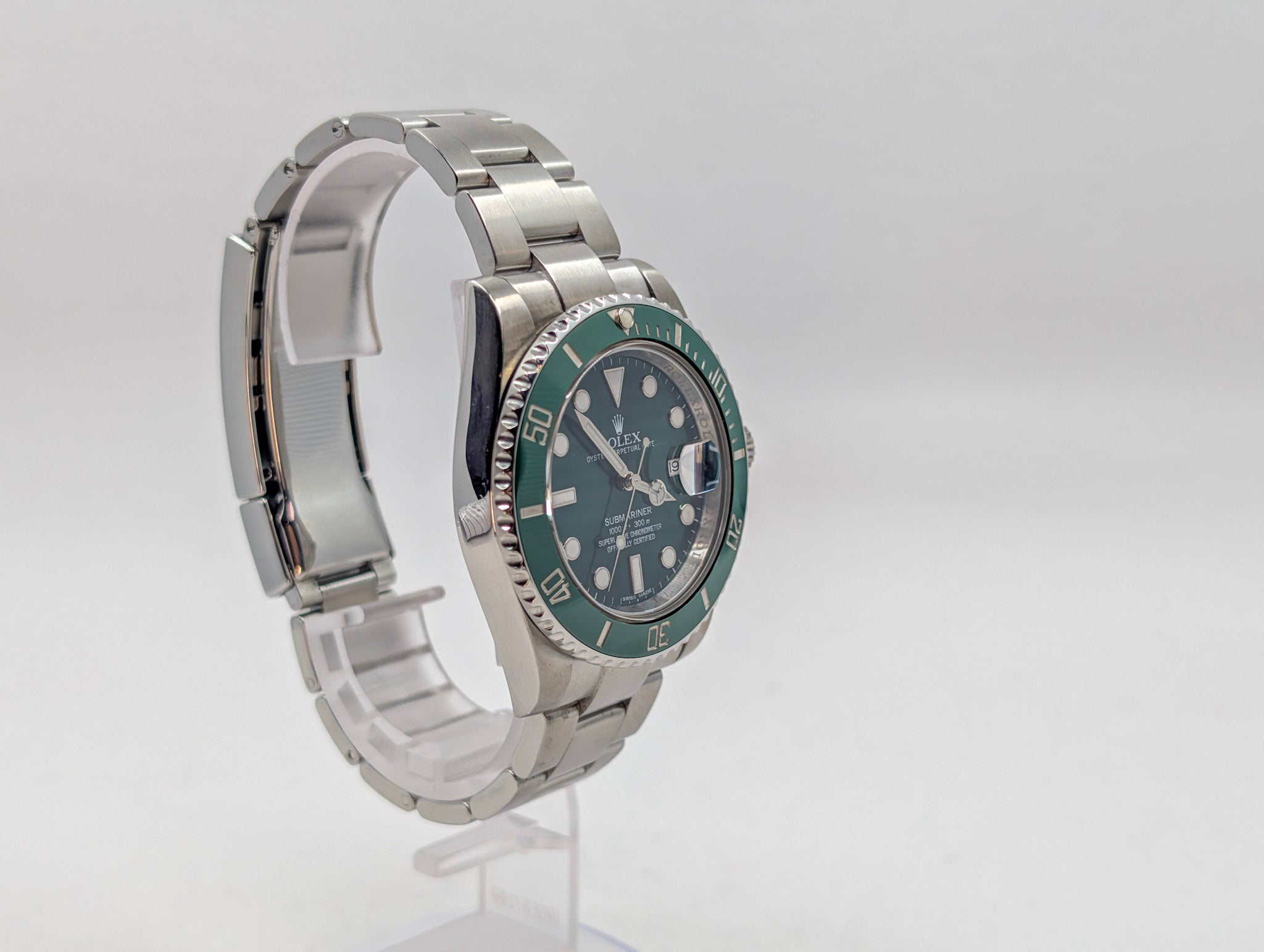 Rolex Submariner “Hulk” 116610LV – Green Dial & Bezel – Full Set 2016