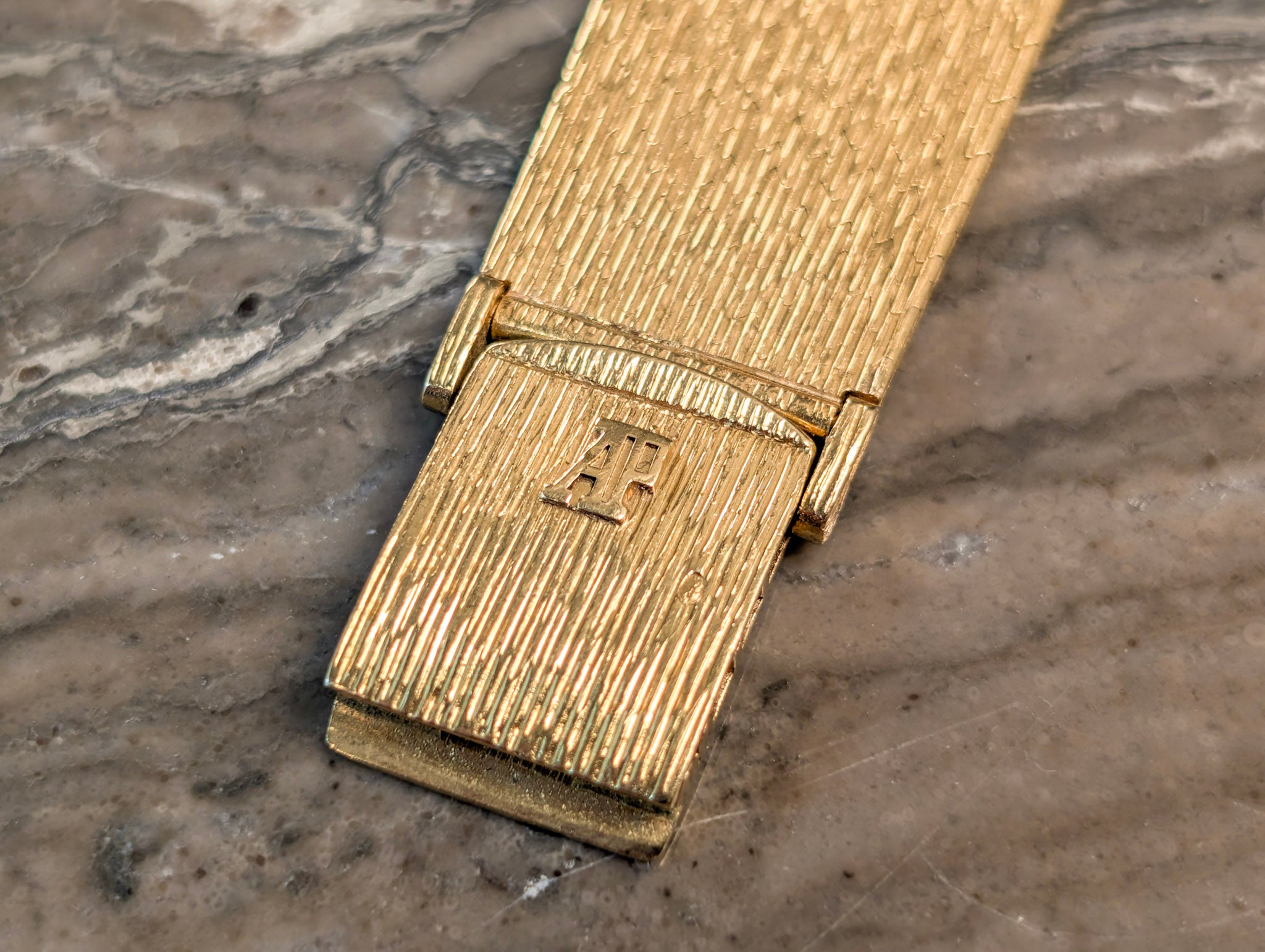 Audemars Piguet Cobra 5422 33mm Yellow Gold