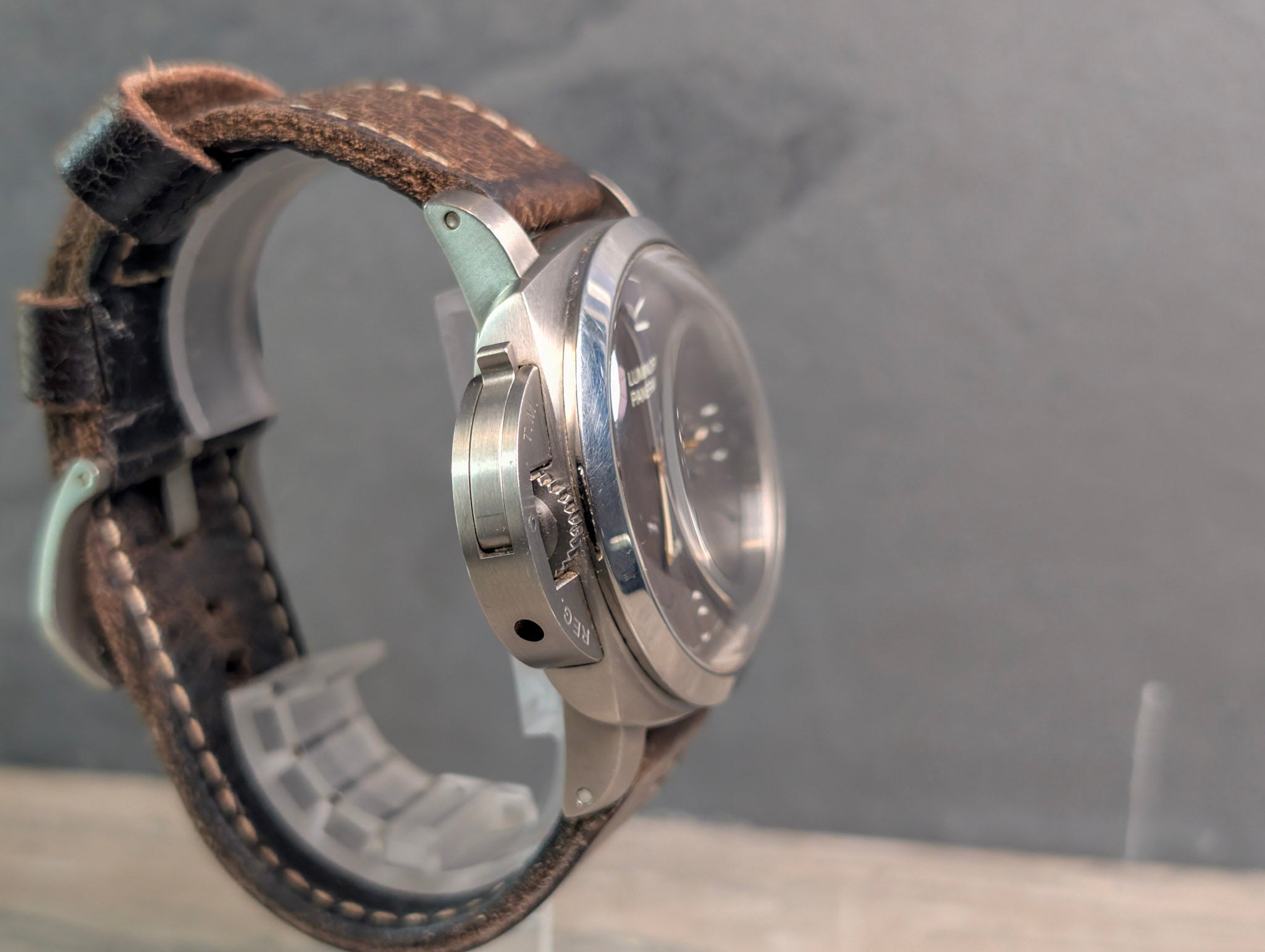 Panerai PAM00368 Limited Edition Brown Sandwich Dial Titanium 8-Day + Extra Strap