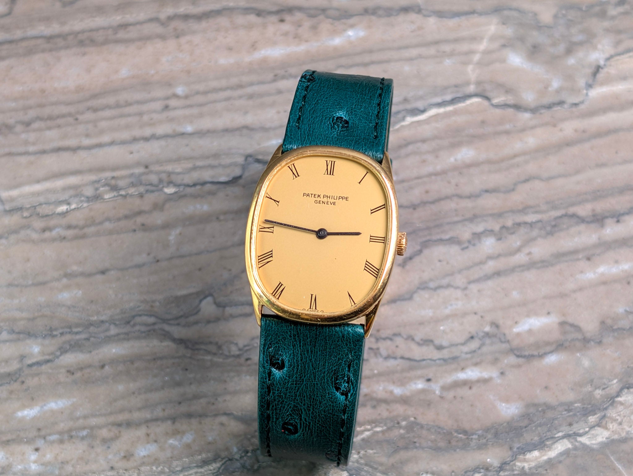 Vintage Patek Philippe Golden Ellipse Ref. 3546 18K Yellow Gold