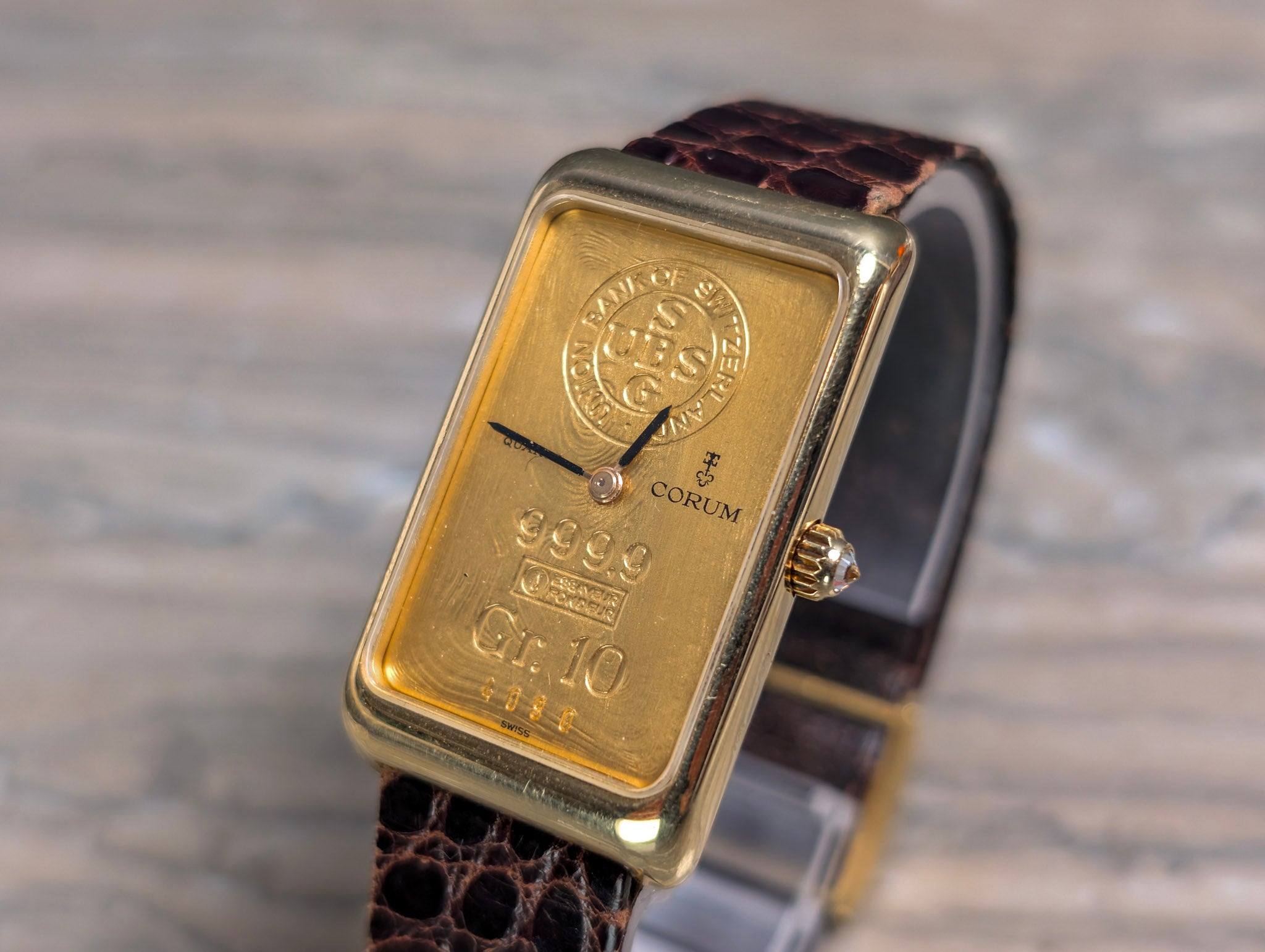 Corum 18K Yellow Gold 10 Gram Gold Ingot Dial Quartz Dress Watch Original Buckle