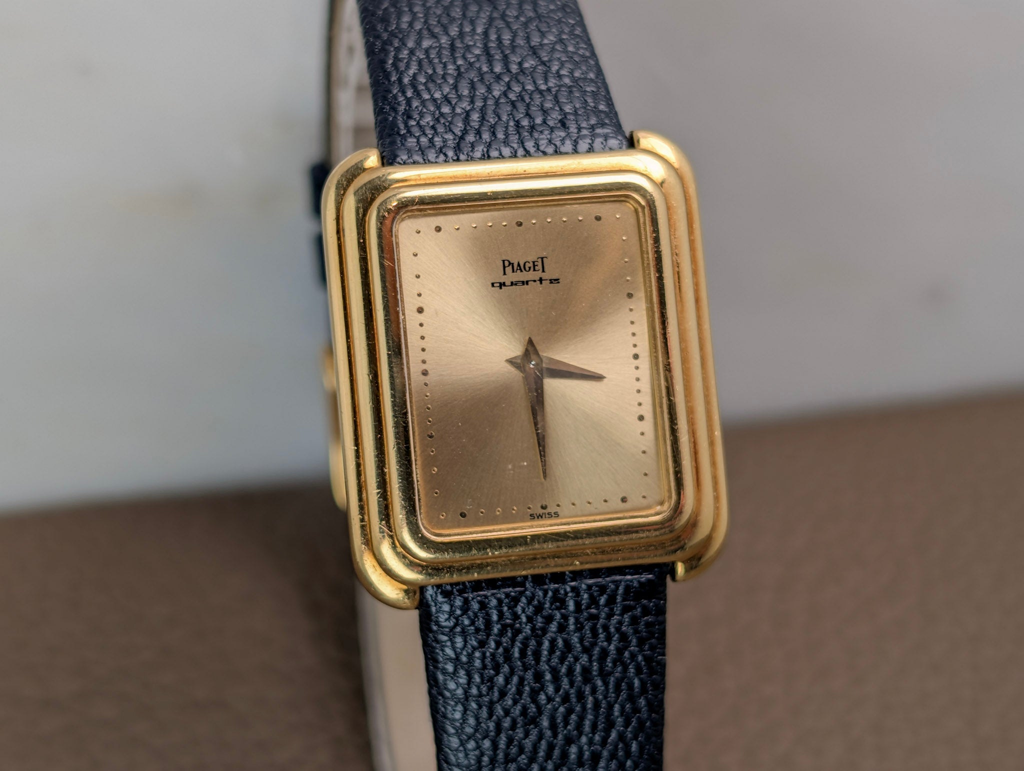 Piaget Protocole 74101 18K Yellow Gold Champagne Dial