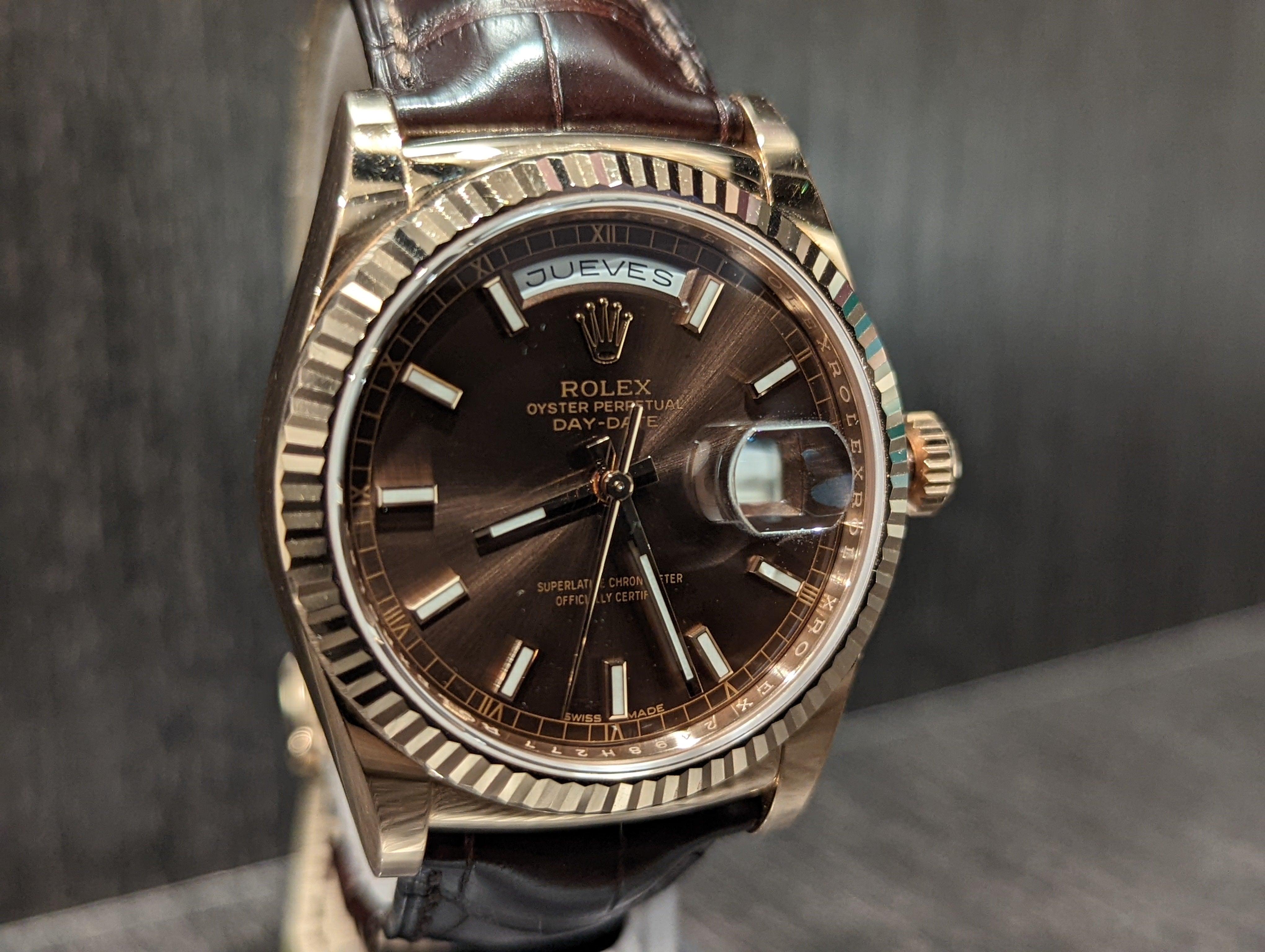 Rolex Day-Date 18k Rose Gold Spanish Date Disk - Watch Them Tick