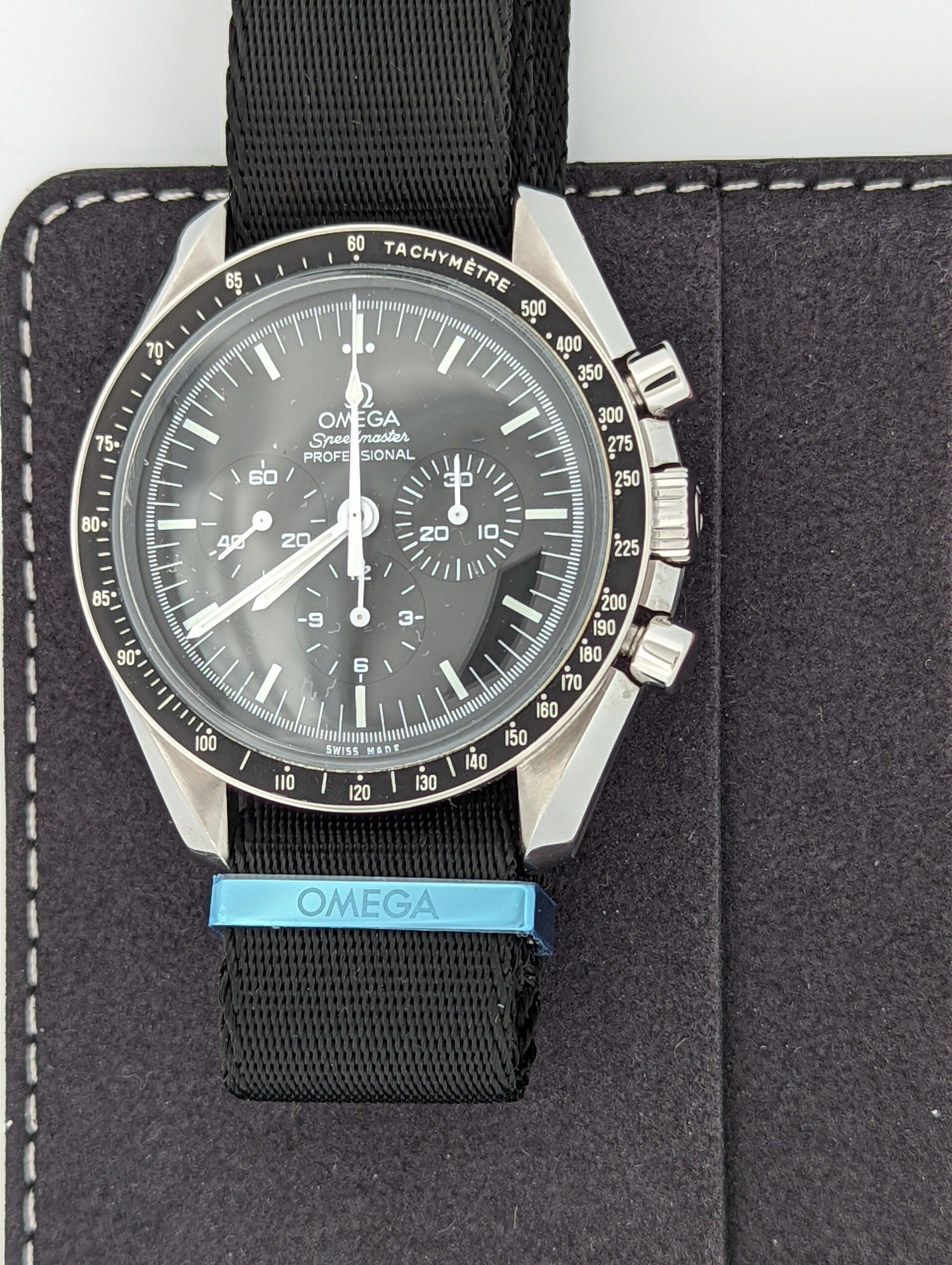 Omega Speed Master 2020 - Watch Them Tick