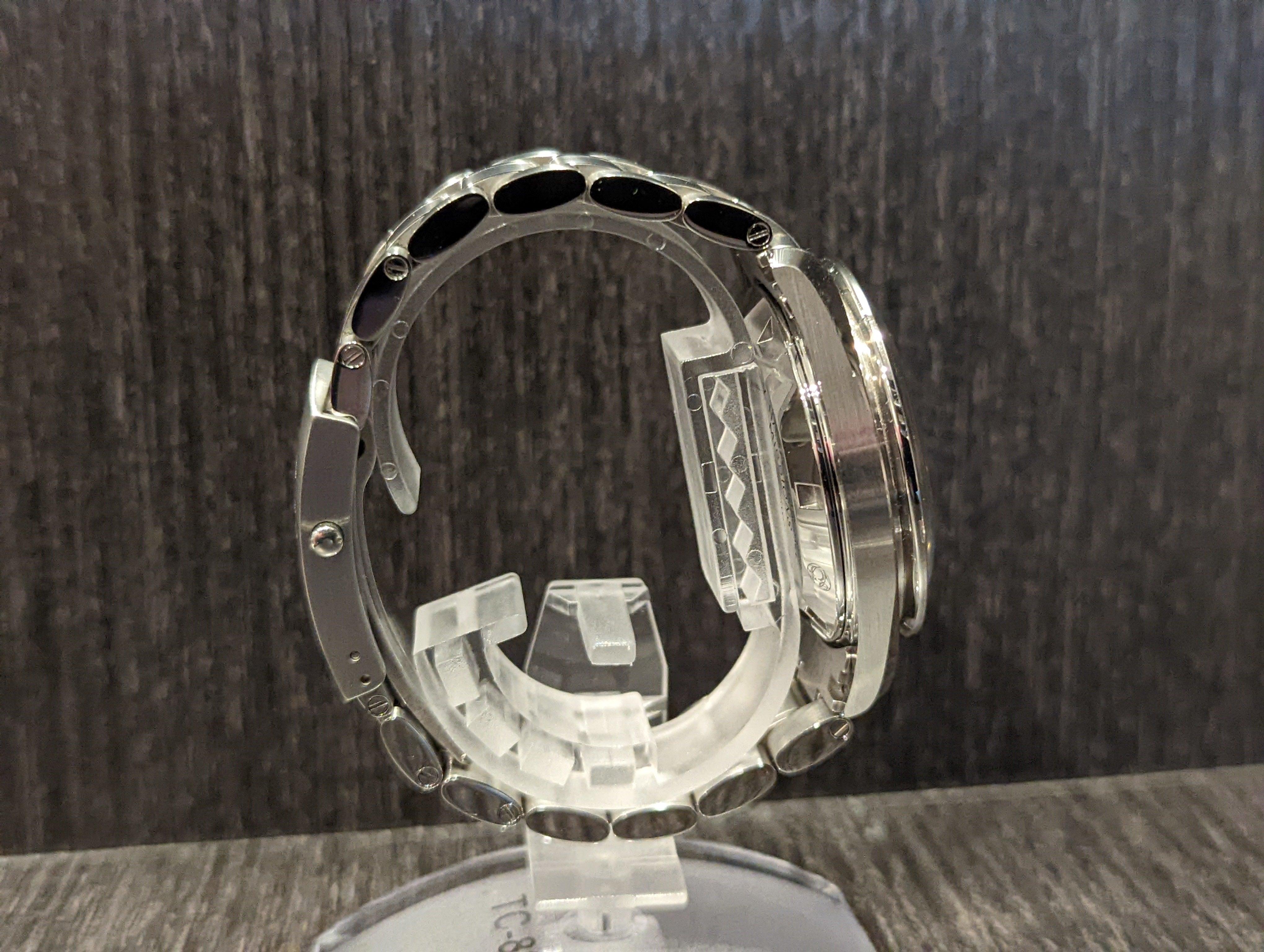 Omega Speed Master 2020 - Watch Them Tick