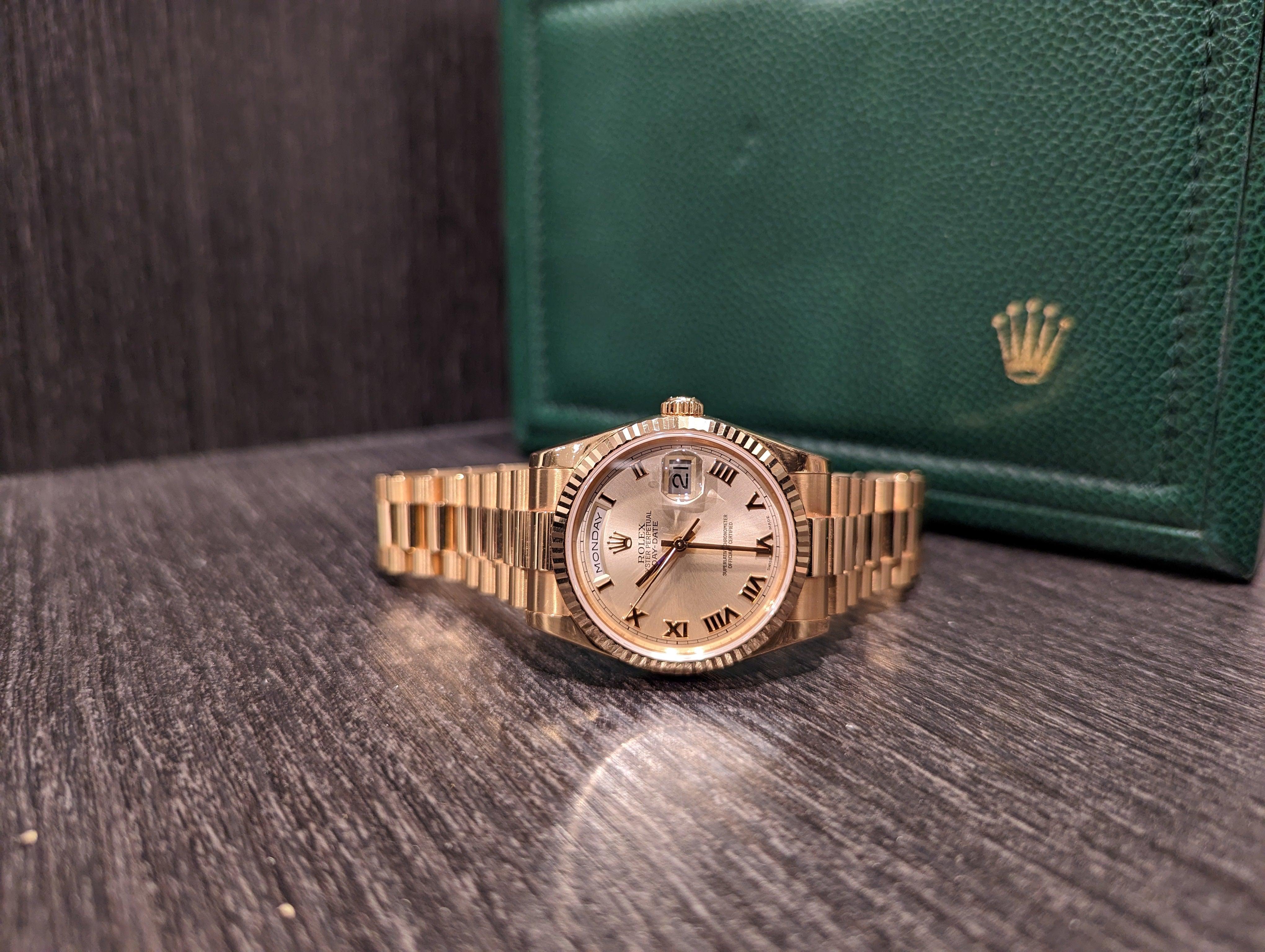 Rolex Day-Date 36 18k Rose Gold Pink Roman Dial 36mm President Watch 118235 - Watch Them Tick