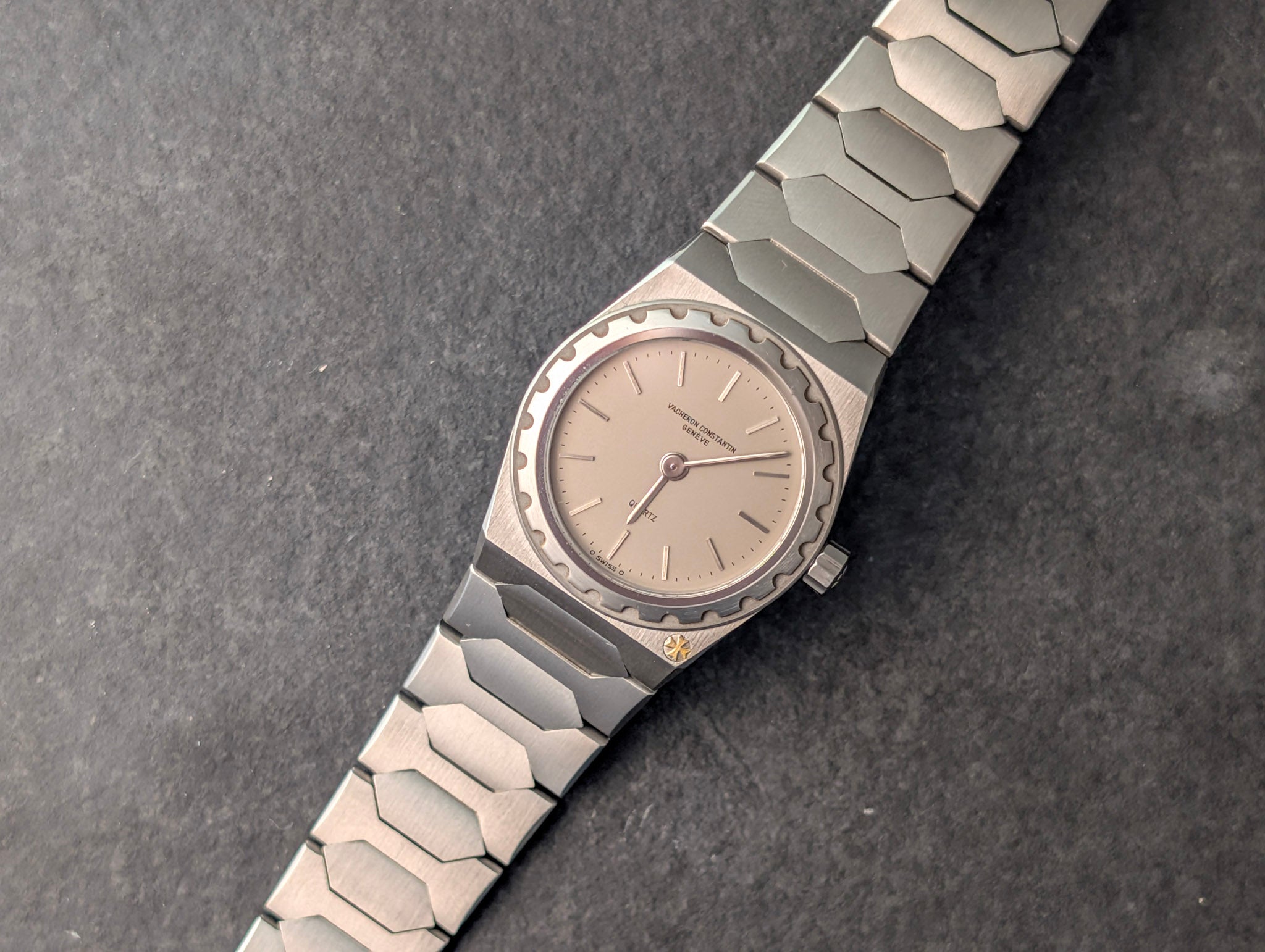 Vacheron Constantin 222 Ref. 60001 – Ladies Steel Quartz