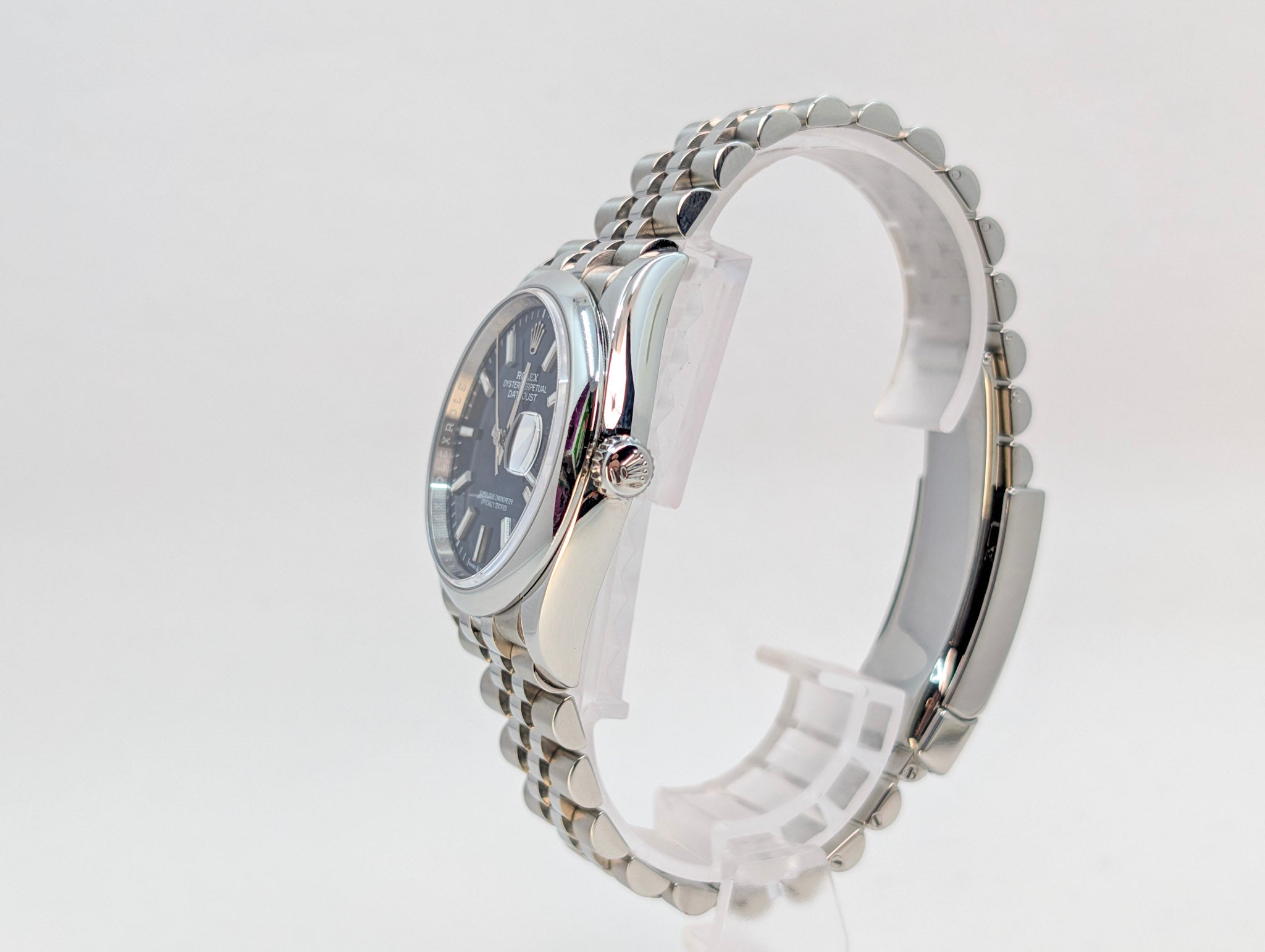 Rolex Datejust 36 Ref. 126200 – Blue Sunburst Dial Jubilee Bracelet ( Rolex Service)