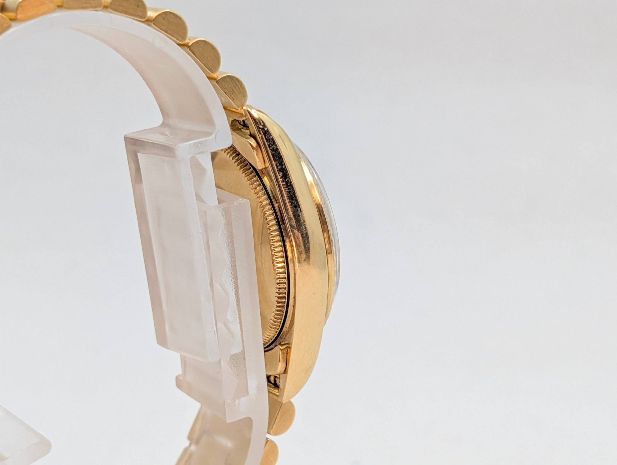 Rolex Datejust 68278 President 18K Yellow Gold White Roman Dial Ladies 31mm – Box & Papers