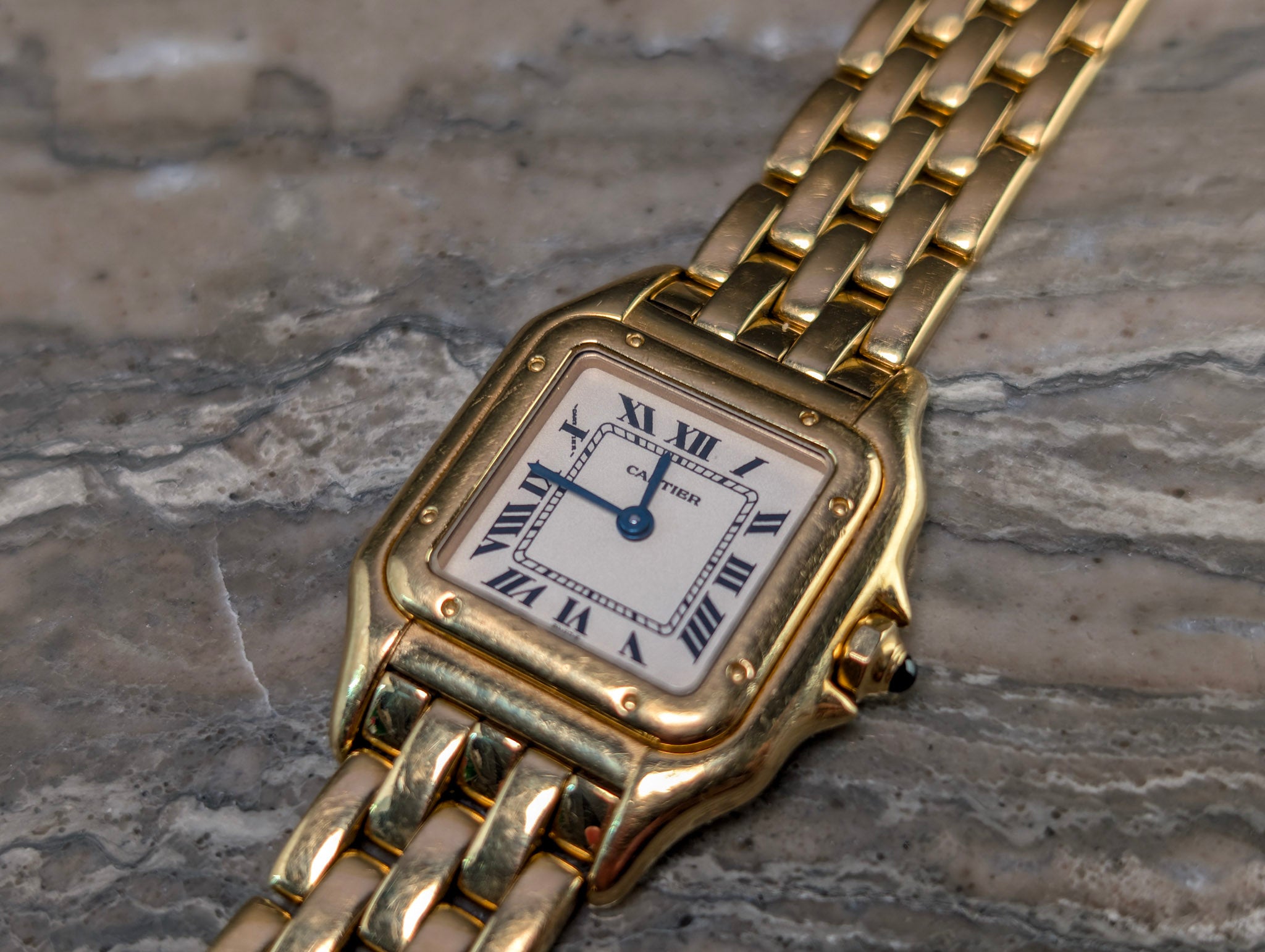 Cartier Panthere Square 1070 18K Yellow Gold Quartz Ladies Wrist Watch 22mm