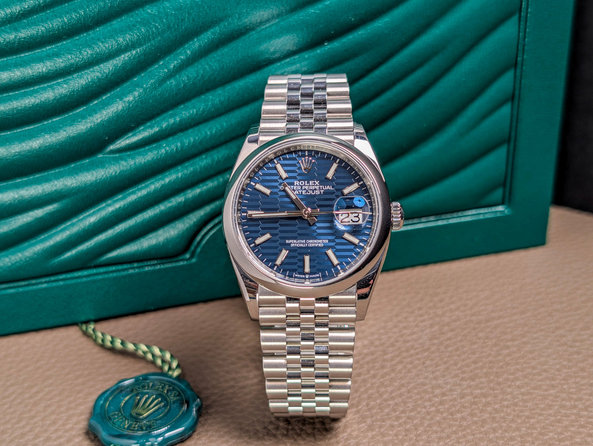 Rolex Datejust 36 126200 Motif Dial full set