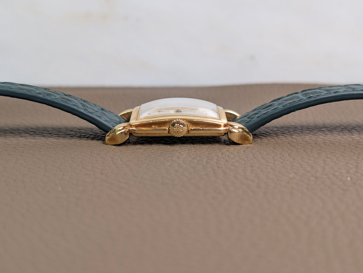 Patek Philippe Ref. 2424J Flame Lugs 18K Yellow Gold circa 1946