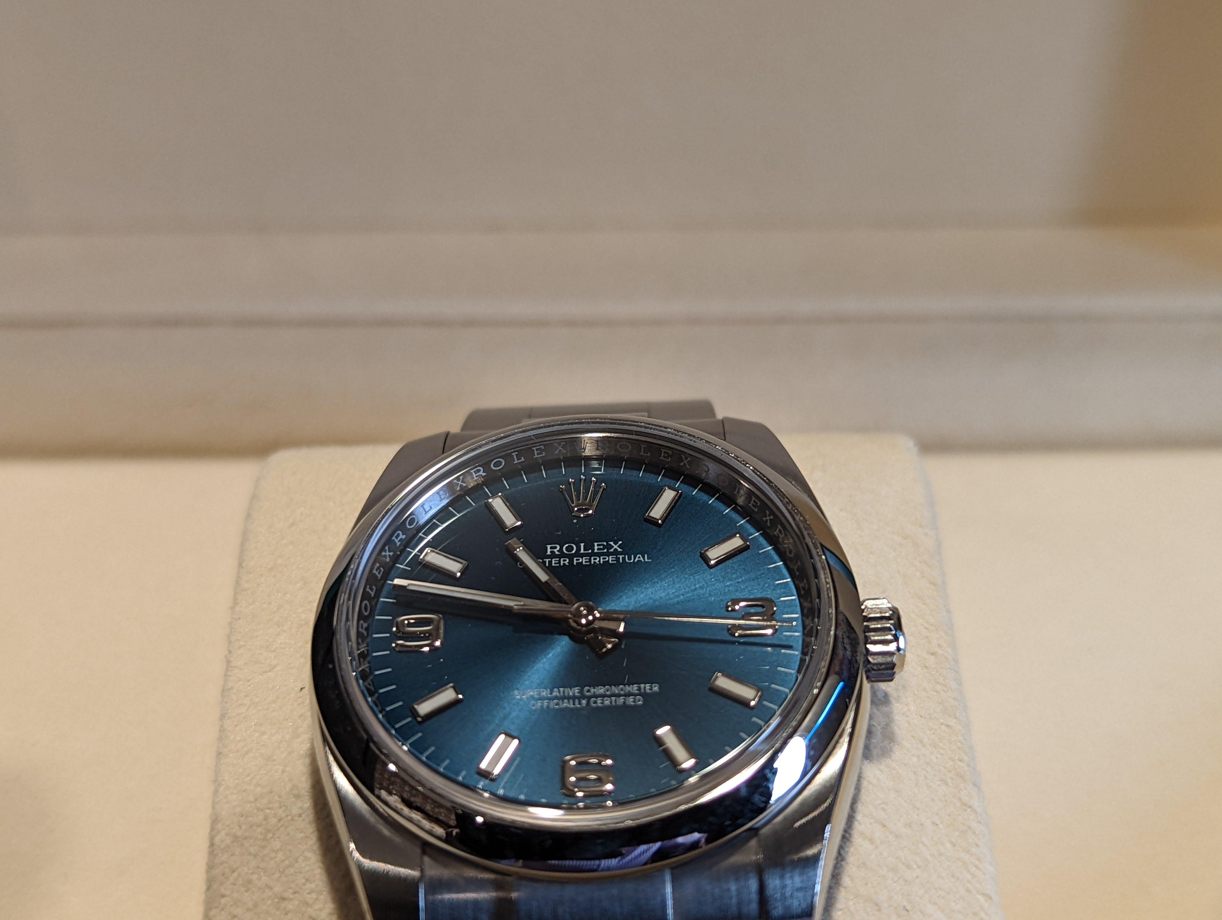 Rolex Oyster Perpetual Blue dial 34mm - Watch Them Tick