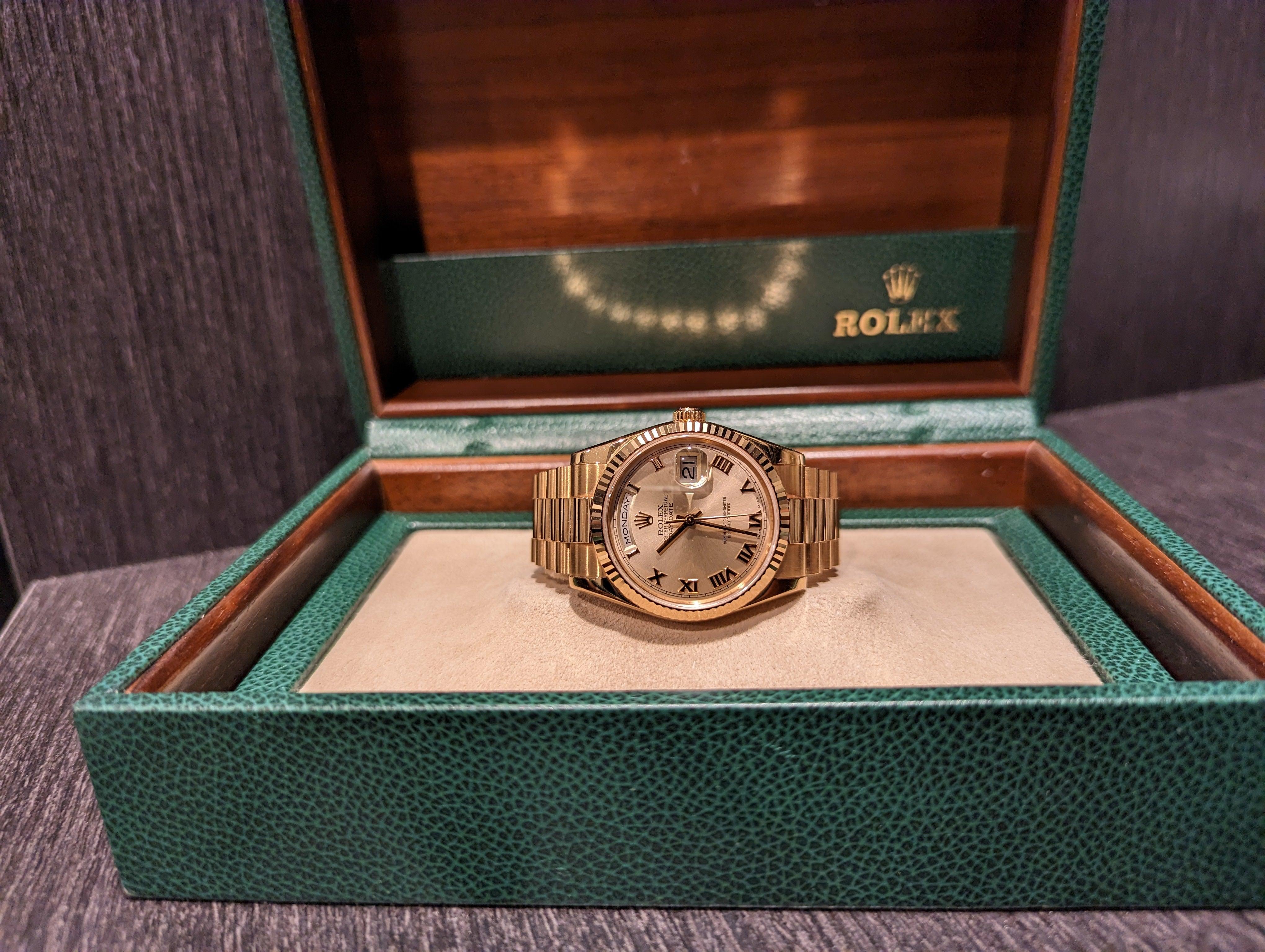 Rolex Day-Date 36 18k Rose Gold Pink Roman Dial 36mm President Watch 118235 - Watch Them Tick